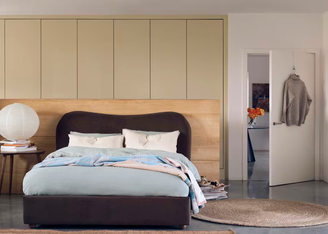 Monroe Bed