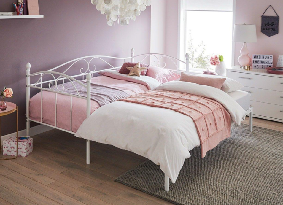 Kylie Metal Day Bed With Pull Out
